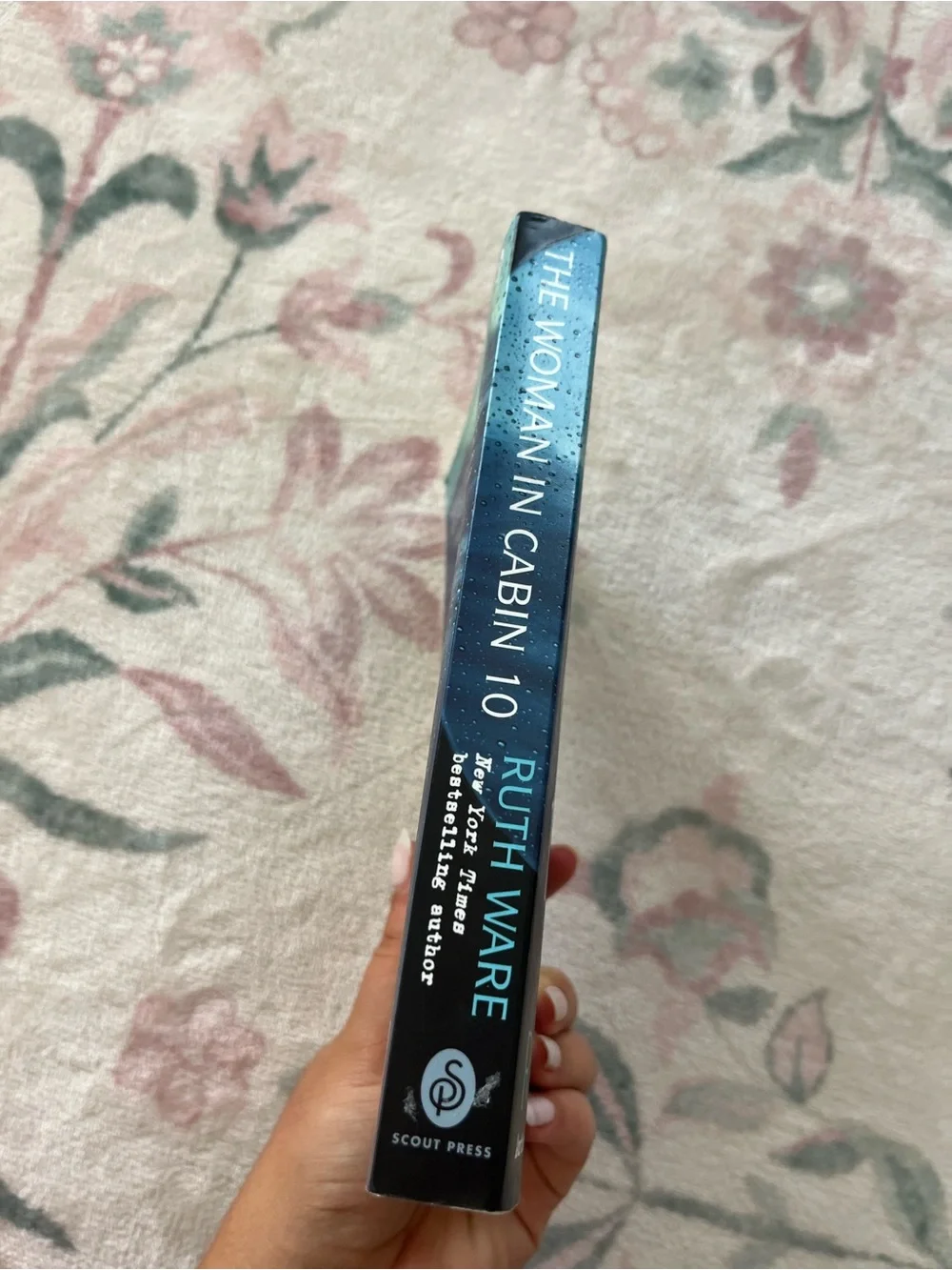 The Woman in Cabin 10 by Ruth Ware - Teal & Black Cover